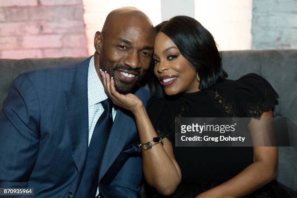 Actress Niecy Nash and Jay Tucker attend the Wendy Raquel Robinson And Amazing Grace Conservatory's "There's No Place Like Home" 20th AnniverSoiree...