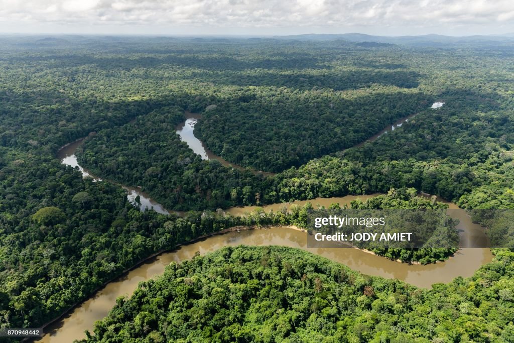 GUIANA-MINING-GOLD