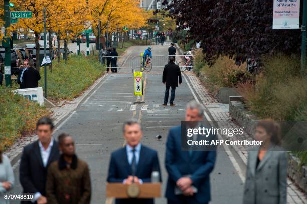 President Mauricio Macri of Argentina speaks as the First Lady of Argentina Juliana Awada , New York City Mayor Bill de Blasio , and First Lady of...