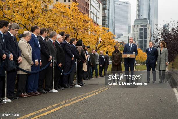 Chirlane McCray, New York City Mayor Bill de Blasio, Argentinian President Mauricio Macri, and First Lady of Argentina Juliana Awada attend a tribute...