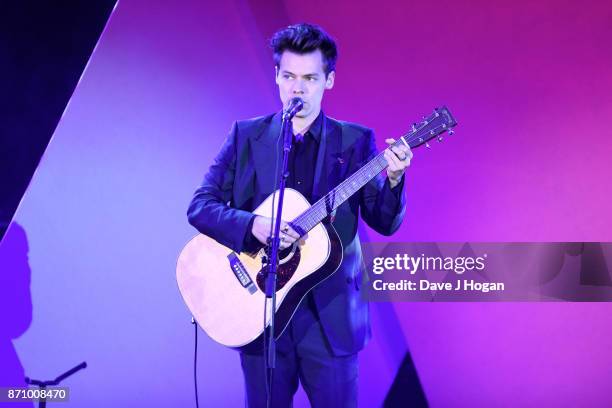 Harry Styles performs at the 26th annual Music Industry Trust Awards held at The Grosvenor House Hotel on November 6, 2017 in London, England.
