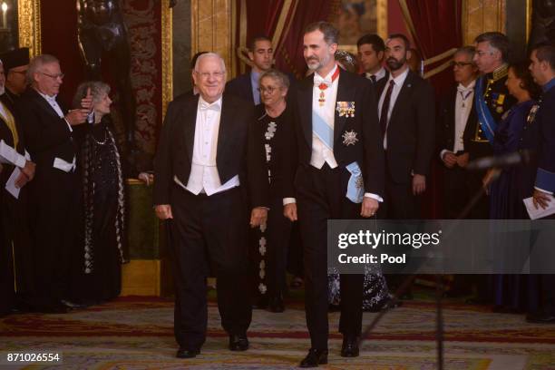 King Felipe VI of Spain and Israeli President Reuven Rivlin attend a Gala Dinner at the Royal Palace on November 6, 2017 in Madrid, Spain.