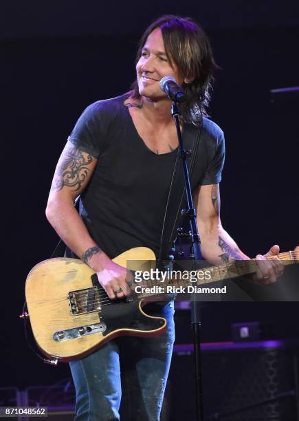 Singer-songwriter Keith Urban performs onstage during the 55th annual ASCAP Country Music awards at the Ryman Auditorium on November 6, 2017 in...