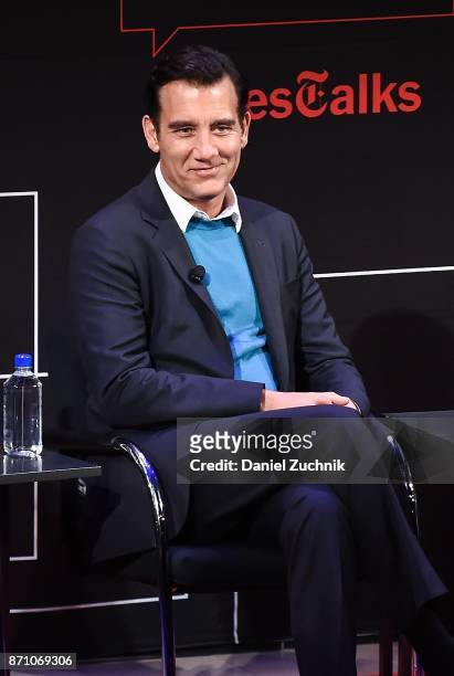 Actor Clive Owen attends the Times Talk to discuss 'M. Butterfly' at TheTimesCenter on November 6, 2017 in New York City.