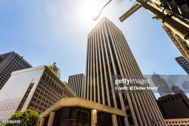 san francisco business district in california, usa - high street banks stock pictures, royalty-free photos & images