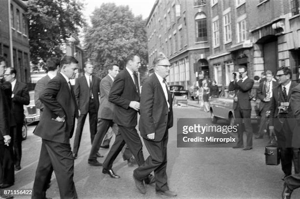 Detective Chief inspector John Hensley and Detective Inspector Jack Slipper during the search for Harry Roberts, who is wanted for interview about...