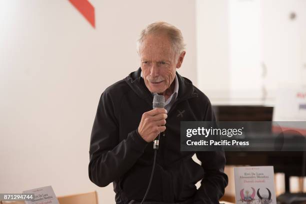 Errii De Luca, a worker writer, presents his book Devotees Custodies with thirty-six stories with the drawings of the artist Alessandro Mendini.