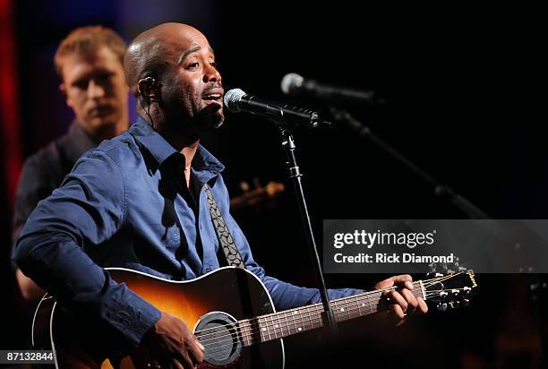 Tim Rucker Singer 107 Taping Of Cmt Invitation Only With Darius Rucker Stock Photos, High ...
