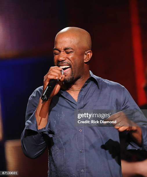 David Ruck Singer 107 Taping Of Cmt Invitation Only With Darius Rucker Stock Photos, High ...