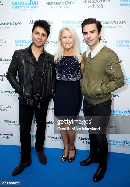 Adam Zindani and Kelly Jones of The Stereophonics with Clea Newman at the SeriousFun London Gala 2017 at The Roundhouse on November 7, 2017 in...
