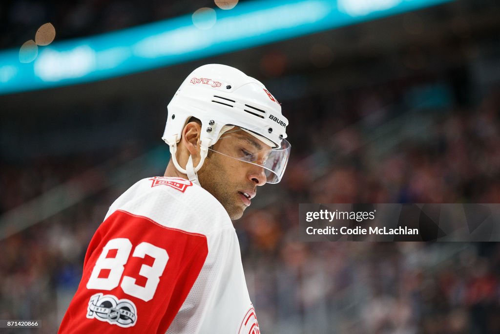 Detroit Red Wings v Edmonton Oilers