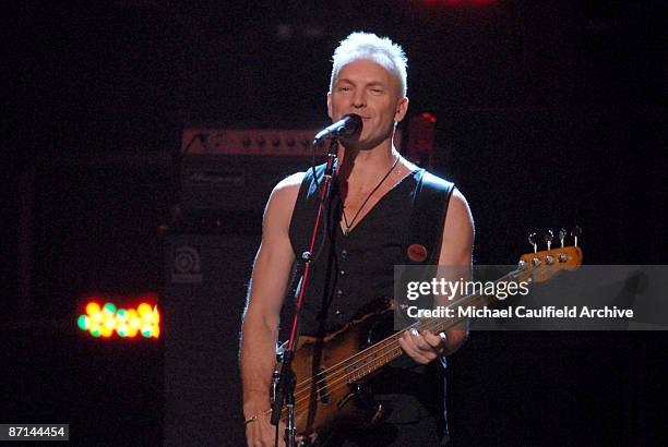 Sting performs "Roxanne"