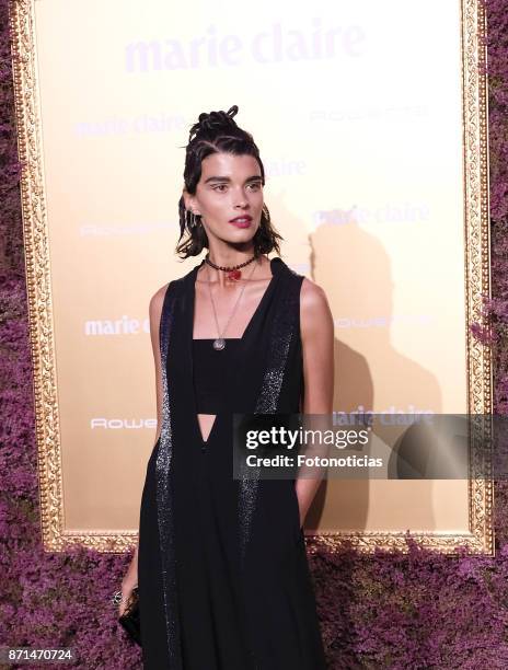 Rhet Renn 788 Crystal Renn Photos Stock Photos, High-Res Pictures, and Images ...