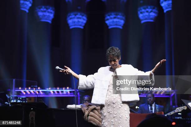Aretha Franklin performs onstage at the Elton John AIDS Foundation Commemorates Its 25th Year And Honors Founder Sir Elton John During New York Fall...
