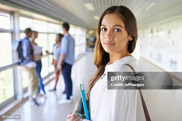 i'm here for the a plusses - over the shoulder carry stock pictures, royalty-free photos & images