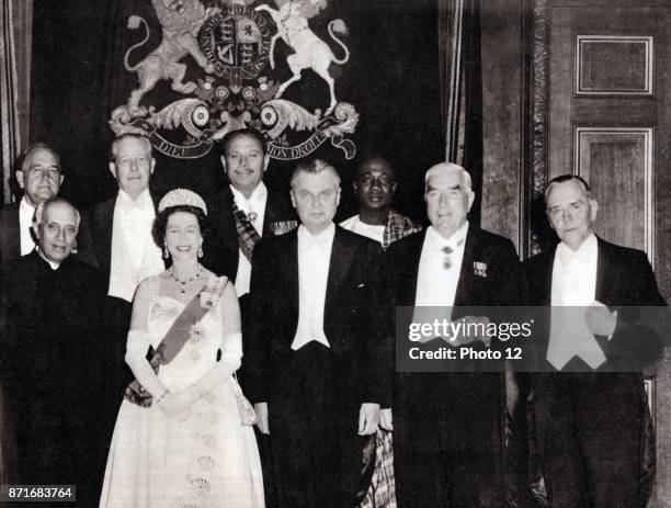 Commonwealth leaders meet in London 1960. Left to right: Federation of Rhodesia and Nyasaland, Sir Roy Welensky; India, Jawaharlal Nehru; Harold...