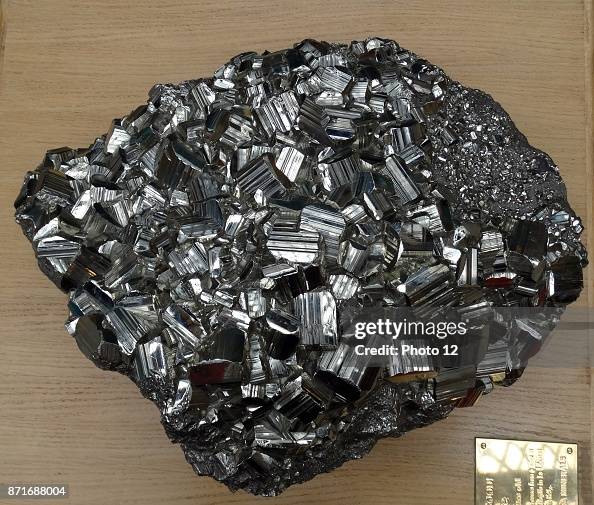 Pyite Pyrite. The mineral's metallic luster and pale brass-yellow hue give ...