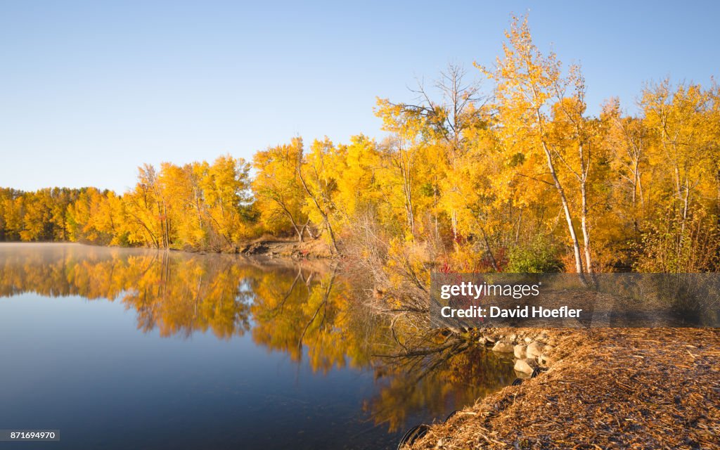 Fall Reflection Autumn Reflections High-Res Stock Photo - Getty Images