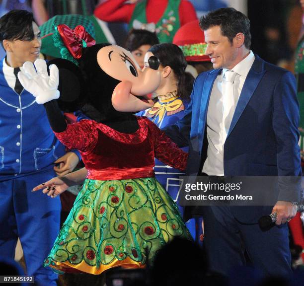Nick Lachey performs during the taping of "The Wonderful World Of Disney: Magical Holiday Celebration" at Walt Disney World on November 5, 2017 in...