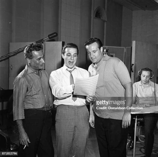 Musicians and producers at a Al Nevins, Barry Mann, Don Kirshner and Alan Lorber at a Barry Mann recording session at RCA on September 1, 1961 in New...