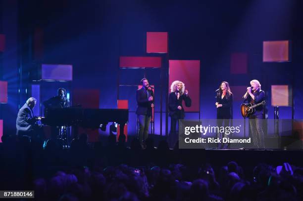 Singer-songwriter Jimmy Webb and Jimi Westbrook, Kimberly Schlapman, Karen Fairchild and Philip Sweet of Little Big Town performs onstage at the 51st...