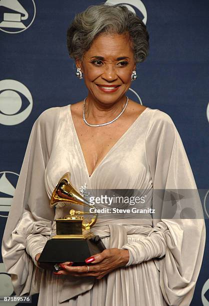 Nancy Wilson, winner Best Jazz Vocal for "Turn to Blue"