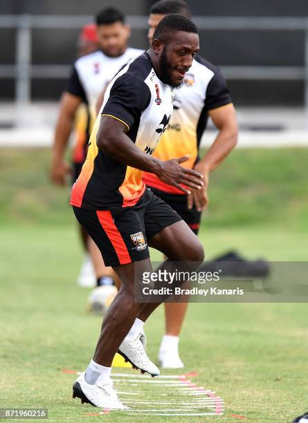 Watson Boas runs through a training drill during a PNG Kumuls Rugby League World Cup training session on November 9, 2017 in Port Moresby, Papua New...