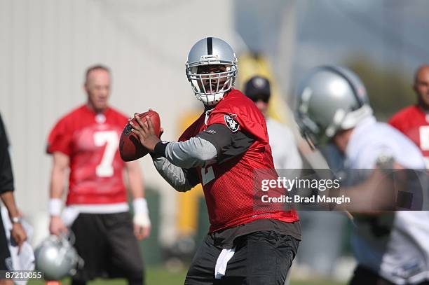 Oakland Raiders QB JaMarcus Russell in action during Mini Camp workout at Raiders Headquarters. Alameda, CA 6/5/2008 CREDIT: Brad Mangin