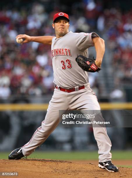 Starting pticher Micah Owings of the Cincinnati Reds pitches against the Arizona Diamondbacks during the major league baseball game at Chase Field on...