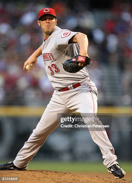 Starting pticher Micah Owings of the Cincinnati Reds pitches against the Arizona Diamondbacks during the major league baseball game at Chase Field on...