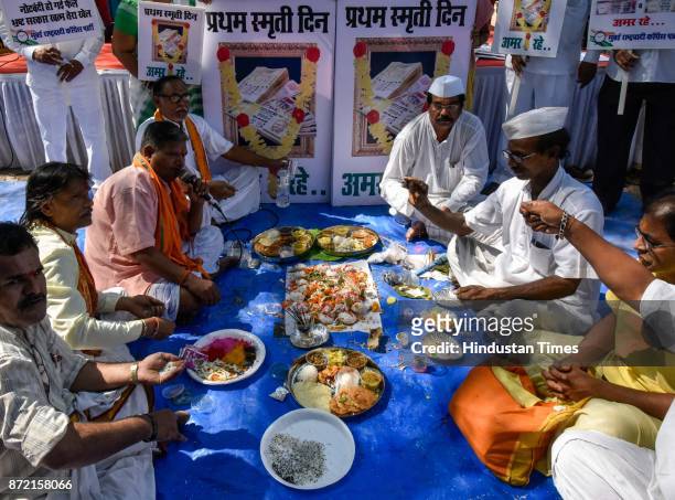 Protest against 'Anti-Black Money Day', they even observed Condolence day for those who lost their lives during Demonetisation at Azad Maidan, on...