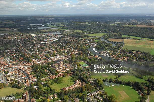 Situated on the River Thames, seven miles down stream from Henley-on-Thames is the town of Marlow. On 23rd September 2007.