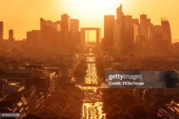 sunset in grande arche de la defense, paris, france - grande arche stock pictures, royalty-free photos & images