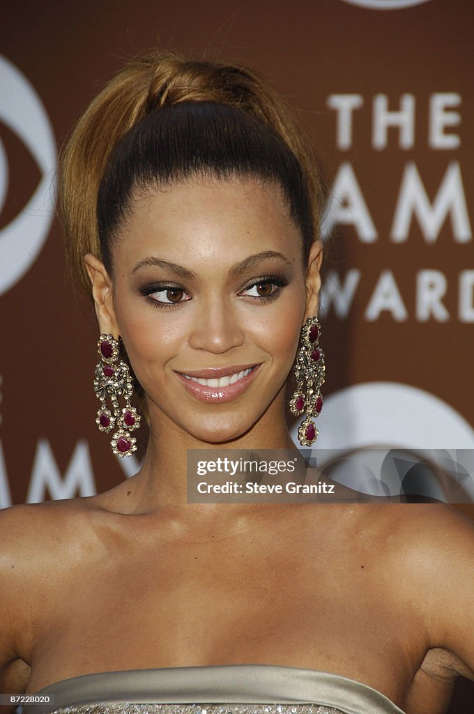 The 48th Annual GRAMMY Awards - Arrivals