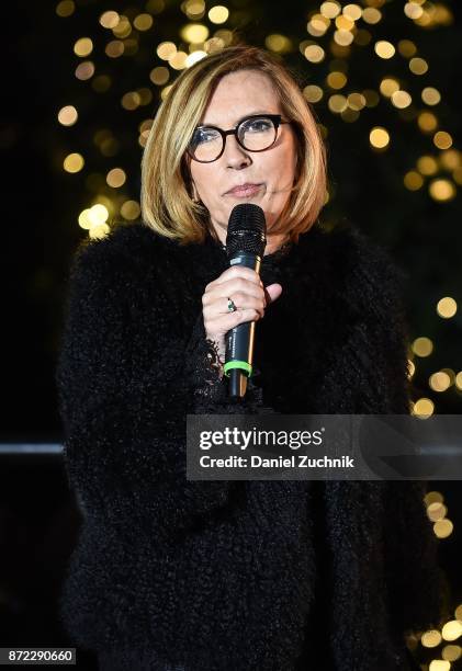 President of Lord & Taylor Liz Rodbell attends the 2017 Lord & Taylor Holiday Window Unveiling at Lord & Taylor on November 9, 2017 in New York City.