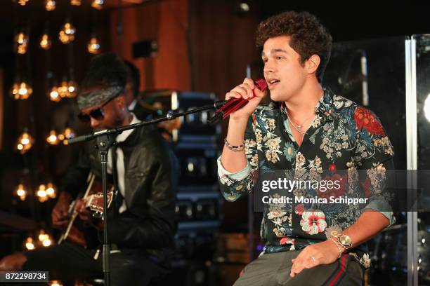 Austin Mahone performs on stage at the Fossil x Austin Mahone holiday event on November 9, 2017 in New York City.