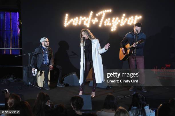 Singer-Songwriter Jessie James Decker performs on stage during Lord & Taylor Holiday Window Unveiling 2017 With Jessie James Decker on November 9,...