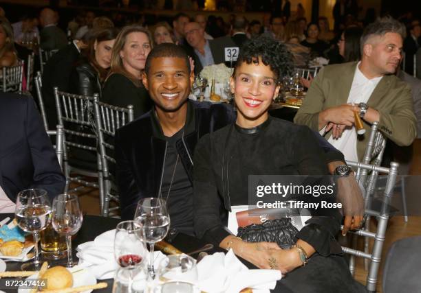 Singer-songwriter Usher Raymond IV and Grace Miguel at the 2017 Make a Wish Gala on November 9, 2017 in Los Angeles, California.