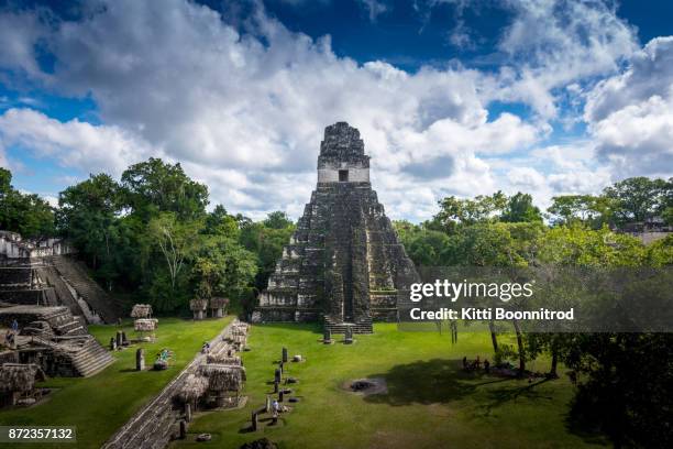 pyramid of tikal, the most famous maya ruin in guatemala - guatemala bildbanksfoton och bilder