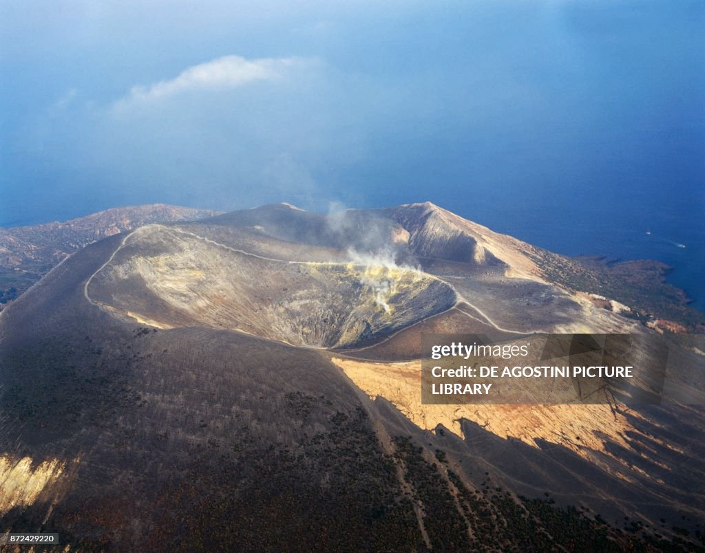 Crater of Vulcano della Fossa, Vulcano Island