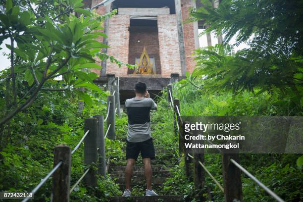 chanthaburi rural scene - abandoned temple chapel. - chanthaburi sea bildbanksfoton och bilder