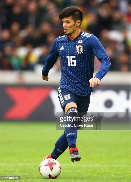Hotaru Yamaguchi of Japan in action during the international friendly match between Brazil and Japan at Stade Pierre-Mauroy on November 10, 2017 in...