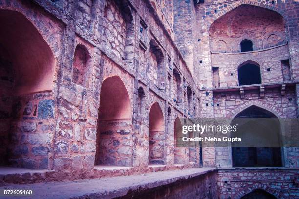 ugrasen ki baoli/agrasen ki baoli - agrasen ki baoli imagens e fotografias de stock