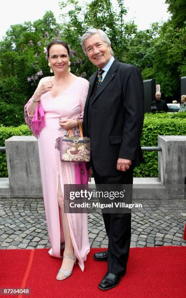 Actor Christian Wolff and wife Marina attend the Bavarian Television Award 'Blauer Panther' 2009 at the Prinzregententheater on May 15, 2009 in...