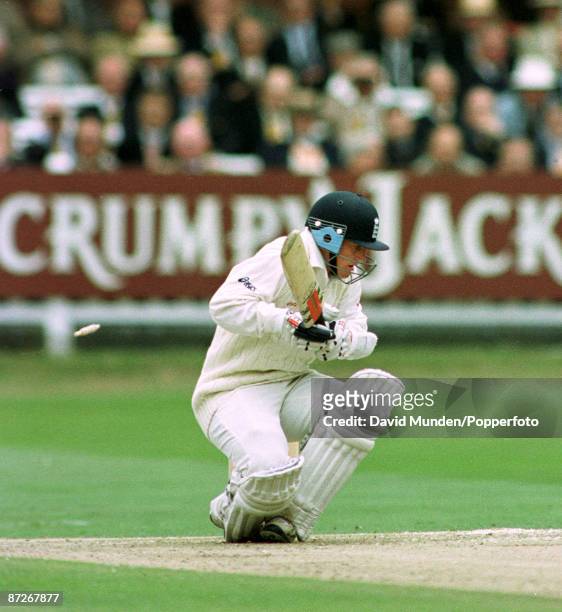 England v New Zealand 2nd Test at Lord's 1999 CHRIS READ is out bowled by Chris Cairns