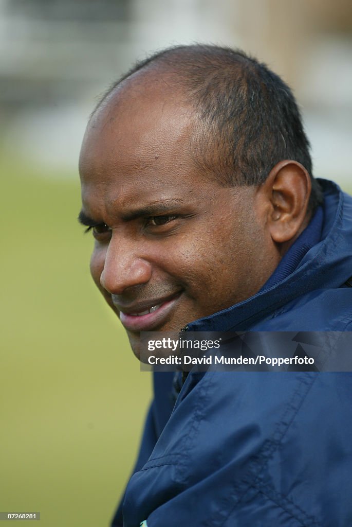 Benson and Hedges Cup British Universities v Sri Lanka at Northampton 02/05/2002 SANATH JAYASURIYA/ Sri Lanka Coach...