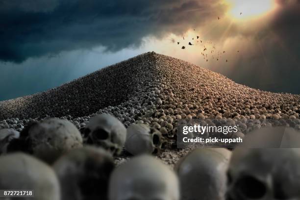 skull mountain - hell stock pictures, royalty-free photos & images