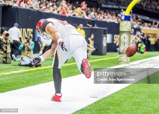 Luke Stocker 225 John Stocker Stock Photos, High-Res Pictures, and Images - Getty Images
