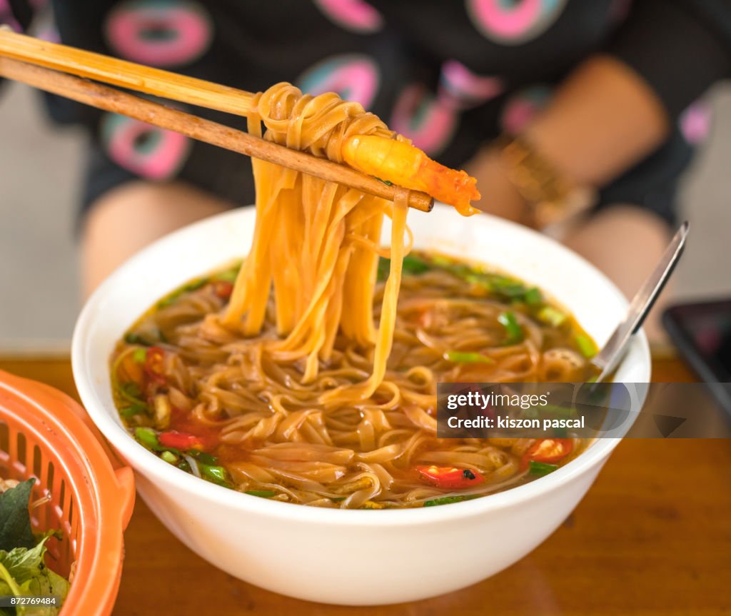 Pho noodle soup , Vietnamese traditional food , street food