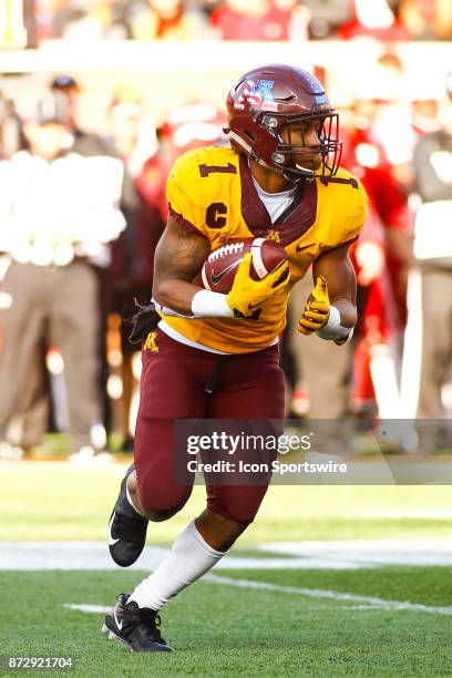 Minnesota Golden Gophers running back Rodney Smith in action during the 4th quarter during the Big Ten Conference game between the Nebraska...